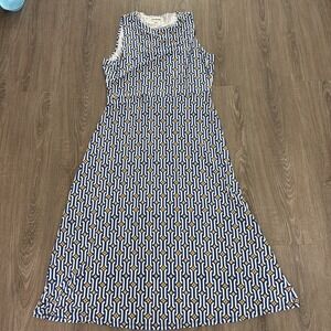 BODEN Summer Dress sz 10 US Built in Bra Keyhole Back SOFT Knit Geo Blue A-line